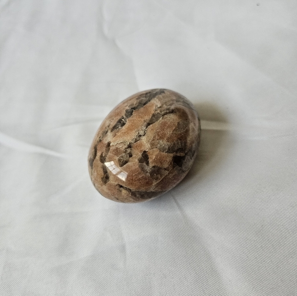 Lot of Tumbled and Polished Crystals - Picture 5 of 10